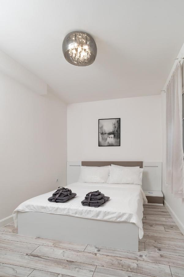 Apartamento Beautiful Place In The Heart Of The City!!!! Plovdiv Exterior foto