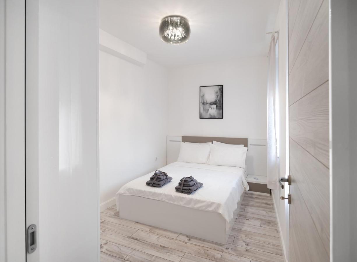 Apartamento Beautiful Place In The Heart Of The City!!!! Plovdiv Exterior foto
