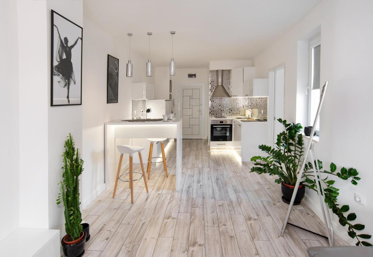 Apartamento Beautiful Place In The Heart Of The City!!!! Plovdiv Exterior foto